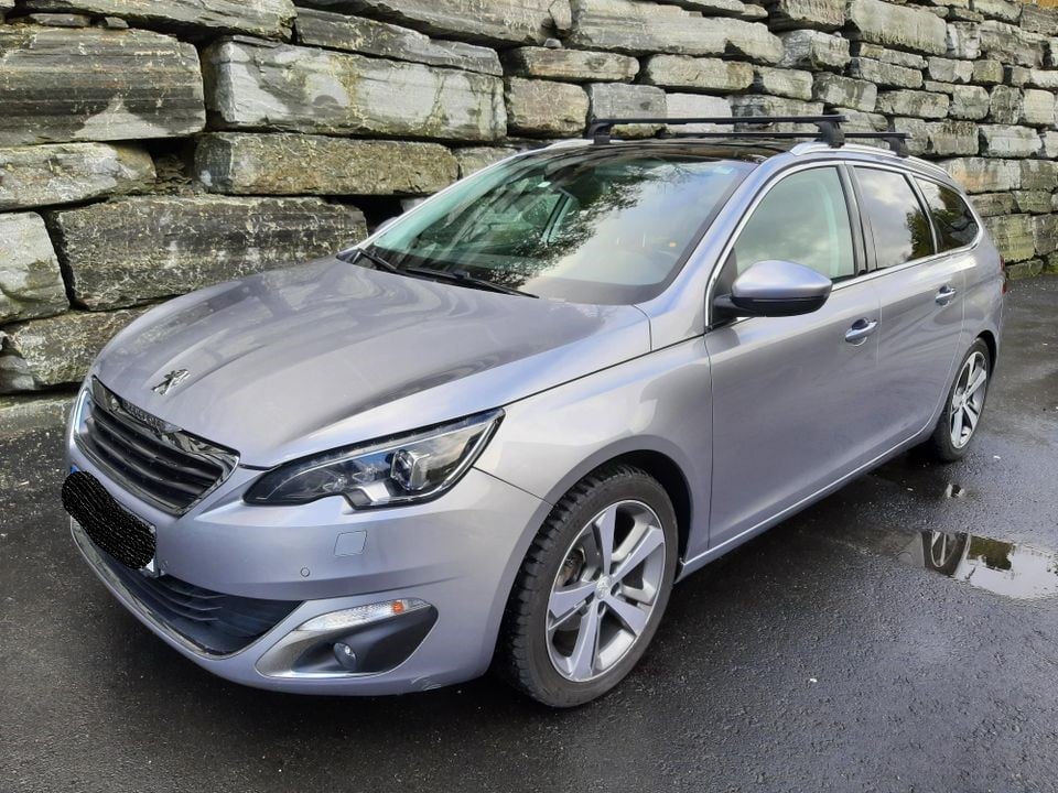 Peugeot 308 SW Allure 1.2 PureTech 130 ch S&S