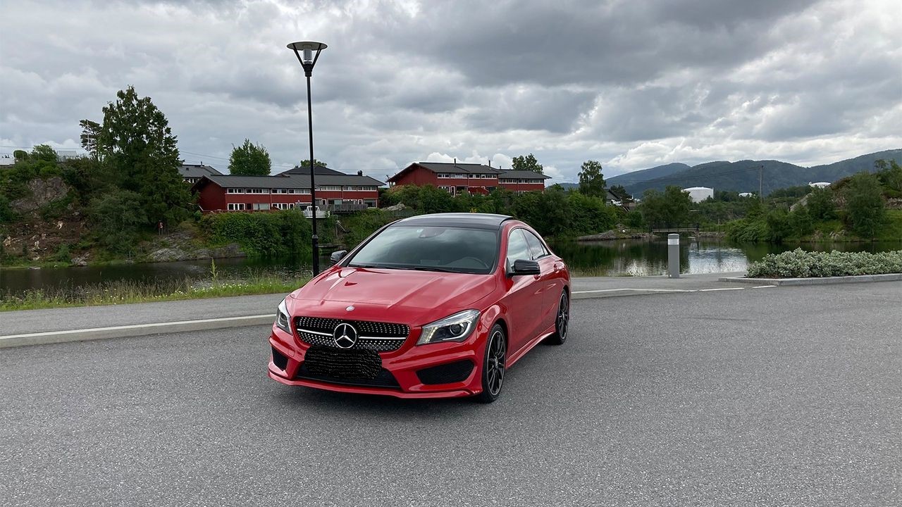 Mercedes-Benz CLA 180 1.6 122 ch AMG