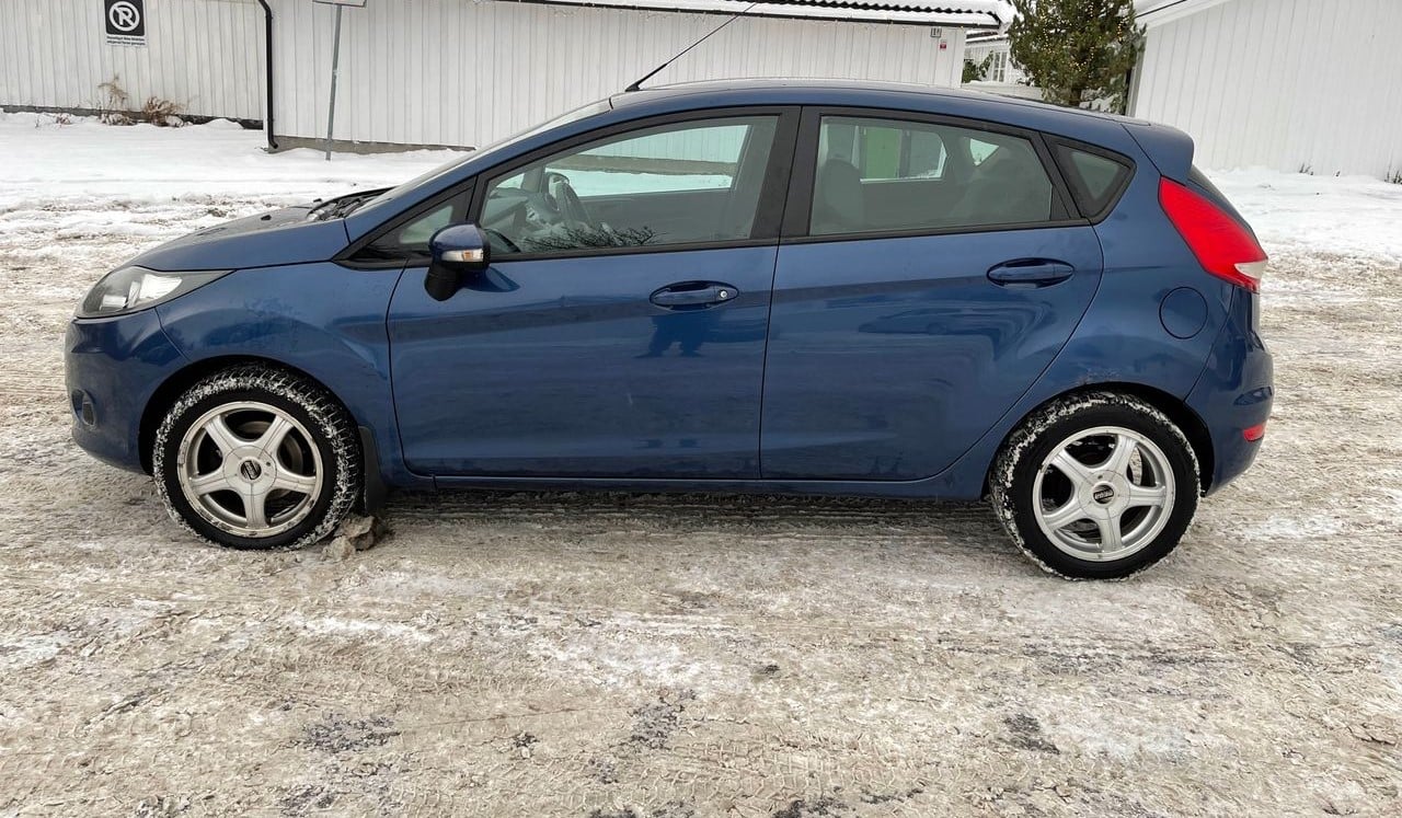 Ford Fiesta 1.4 TDCi 68 ch Titanium