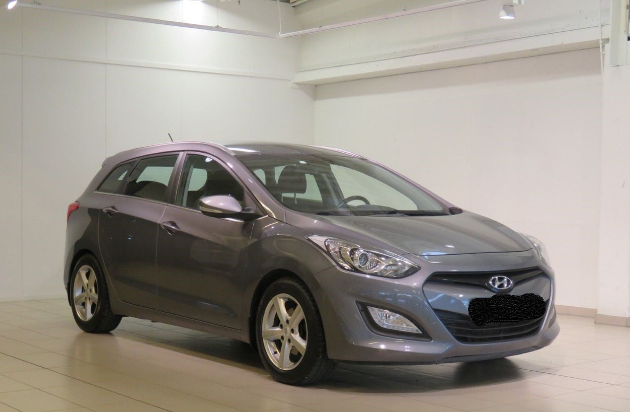 Hyundai i30 II 1.6 Essence Automatique