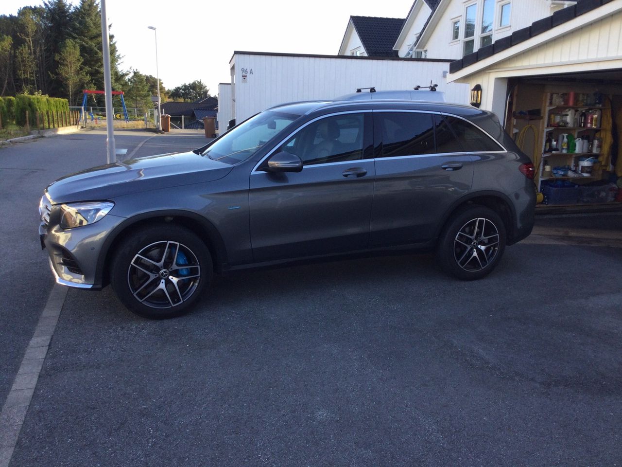 Mercedes-Benz GLC 250 4MATIC AMG Line – 2.0 Essence 211 ch
