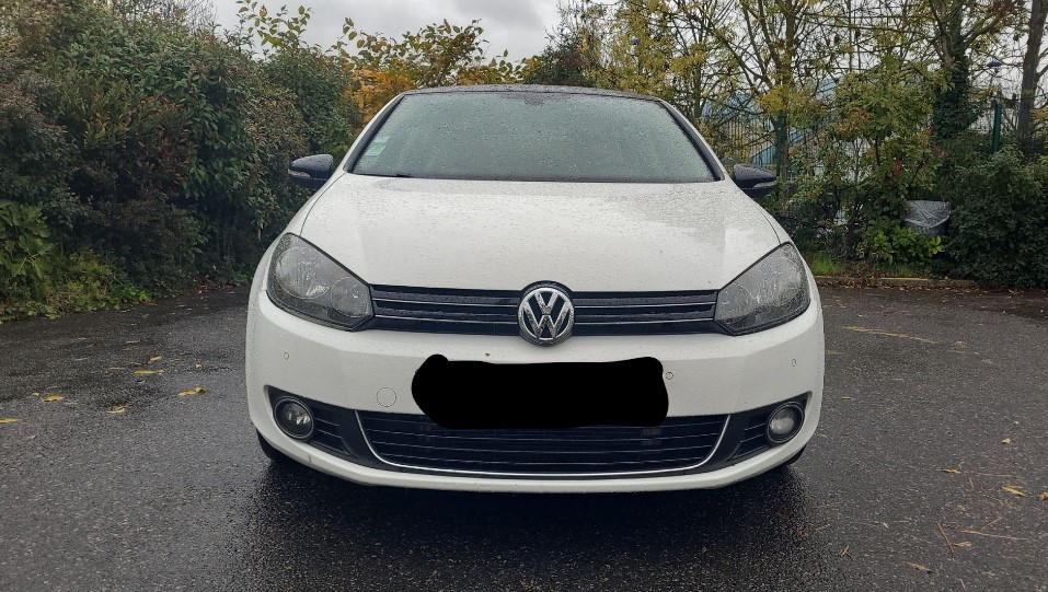 Volkswagen Golf VI Carat  1.6 TDI 105 ch BlueMotion