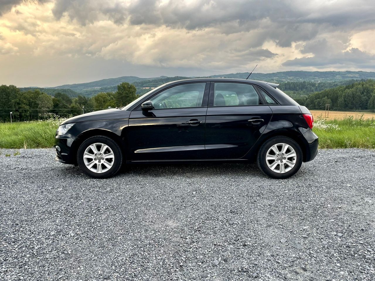 Audi A1 Sportback 1.6 TDI 105ch Black