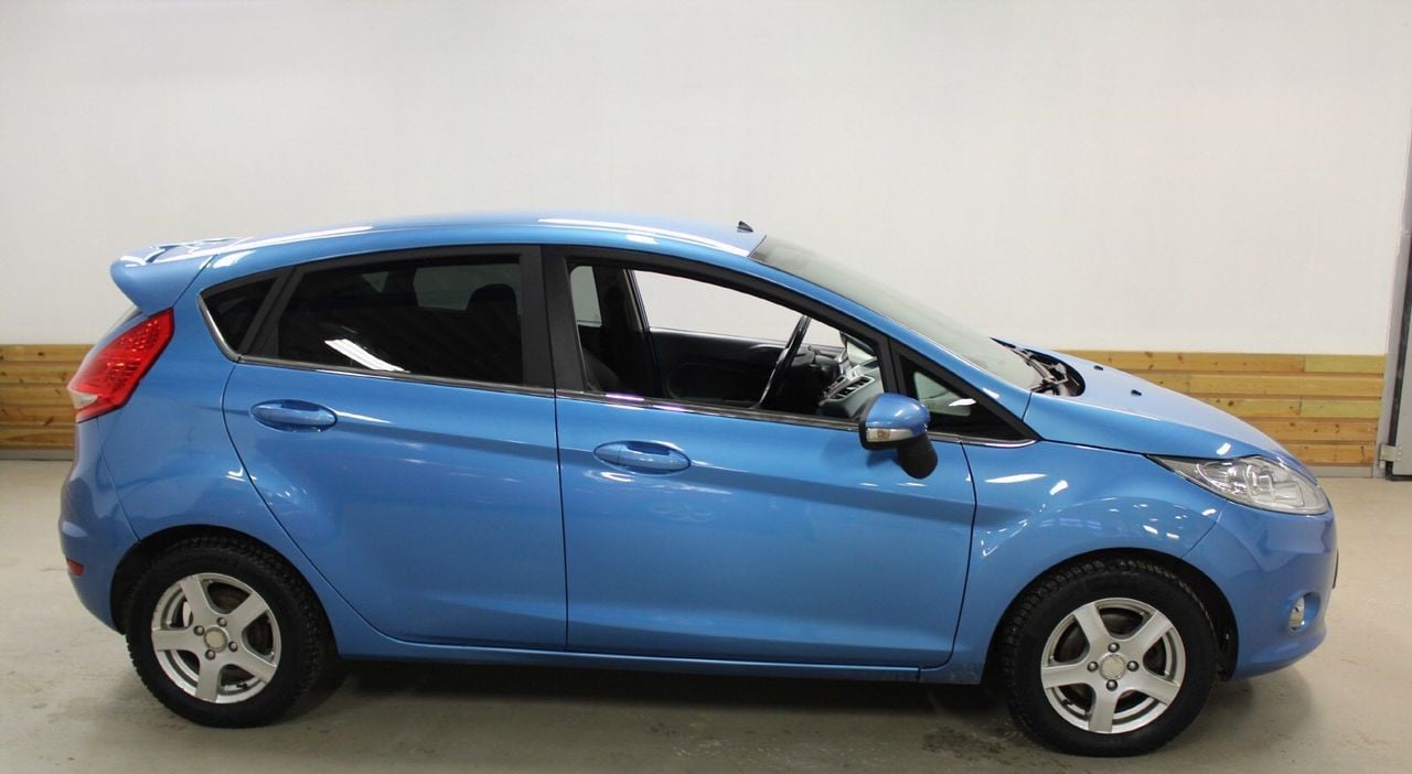 Ford Fiesta Tendance 1.6 TDCi 90ch