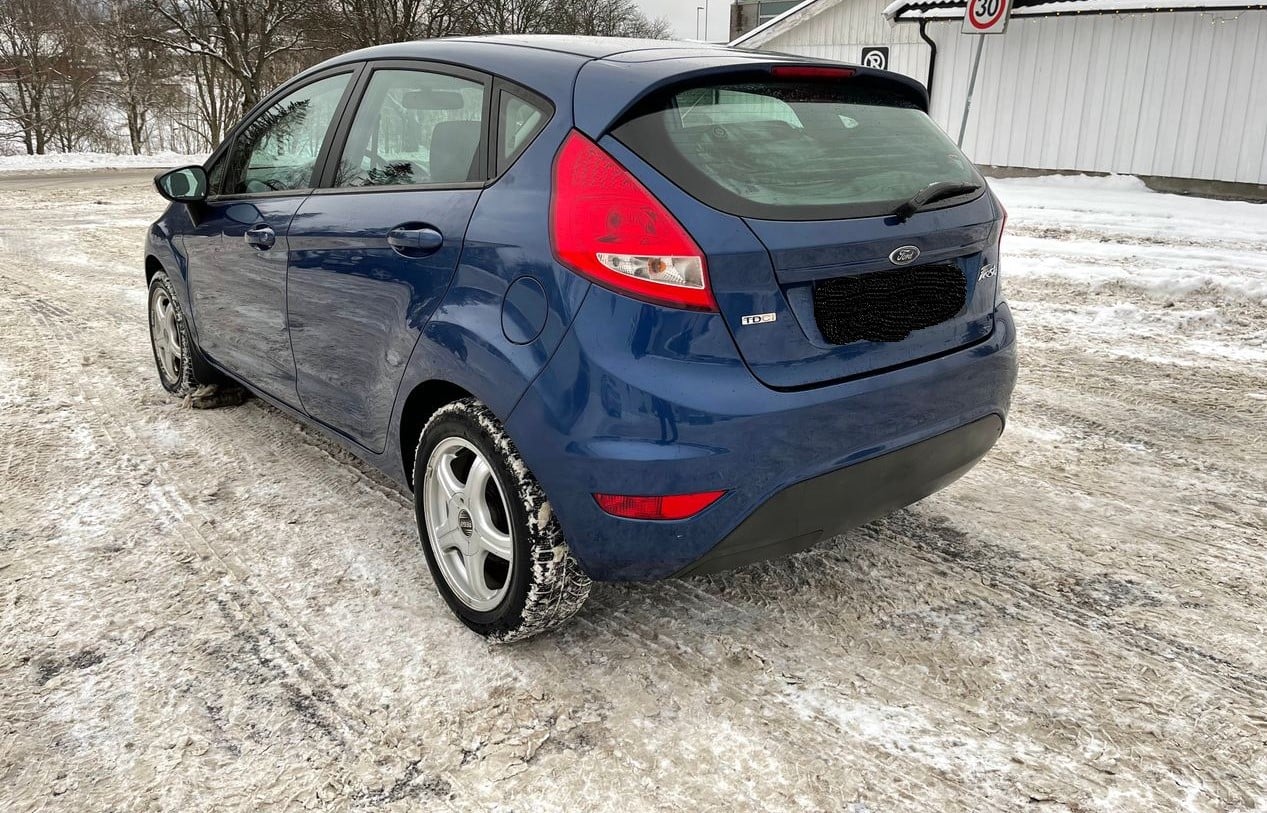 Ford Fiesta 1.4 TDCi 68 ch Titanium