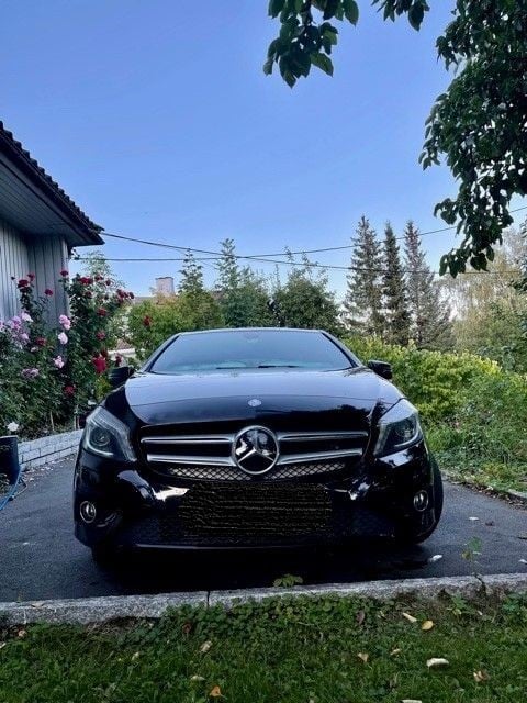 Mercedes-Benz Classe A 180 BlueEFFICIENCY Urban 122 ch