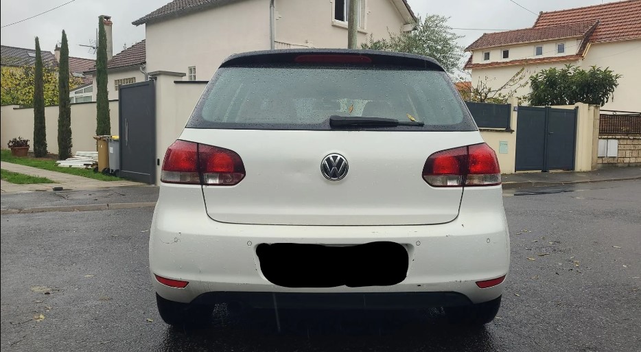 Volkswagen Golf VI Carat  1.6 TDI 105 ch BlueMotion
