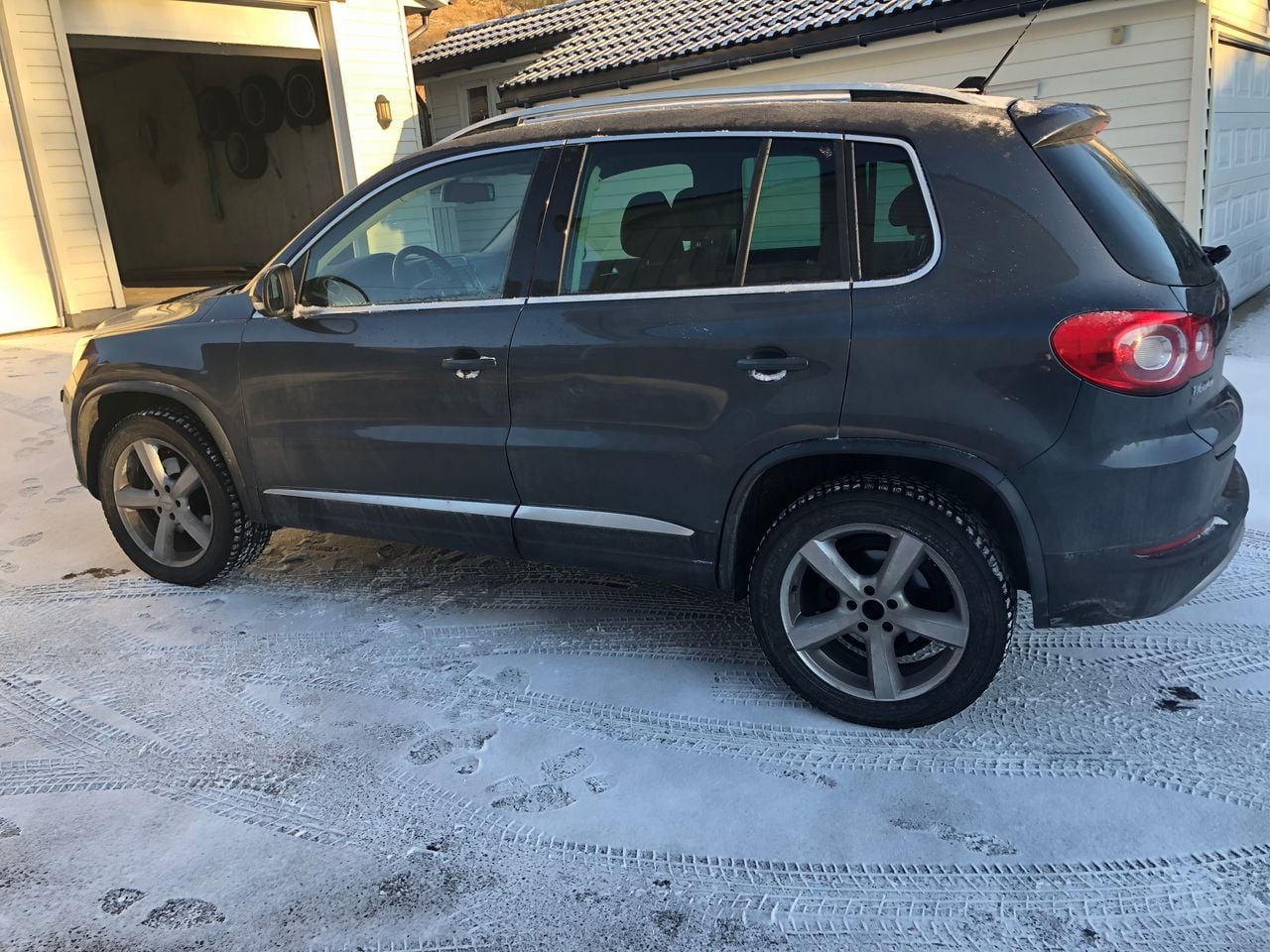 Volkswagen Tiguan 2.0 TDI 140 DSG 4Motion