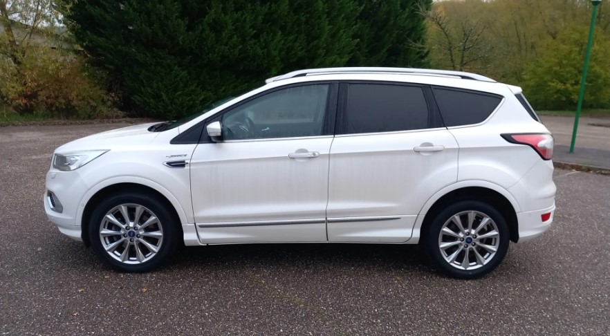 Ford Kuga 2.0 TDCi 180 ch Vignale 4x4 Powershift