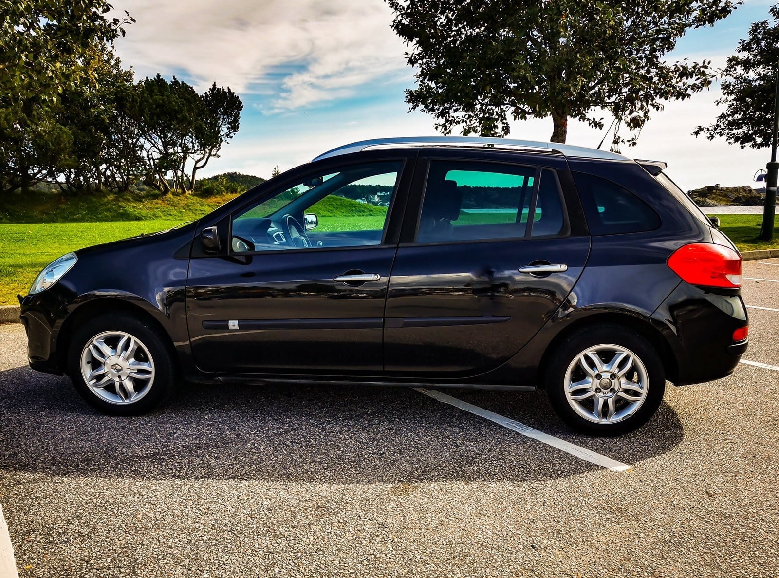 Renault Clio III Estate – 1.2 16V 75 ch