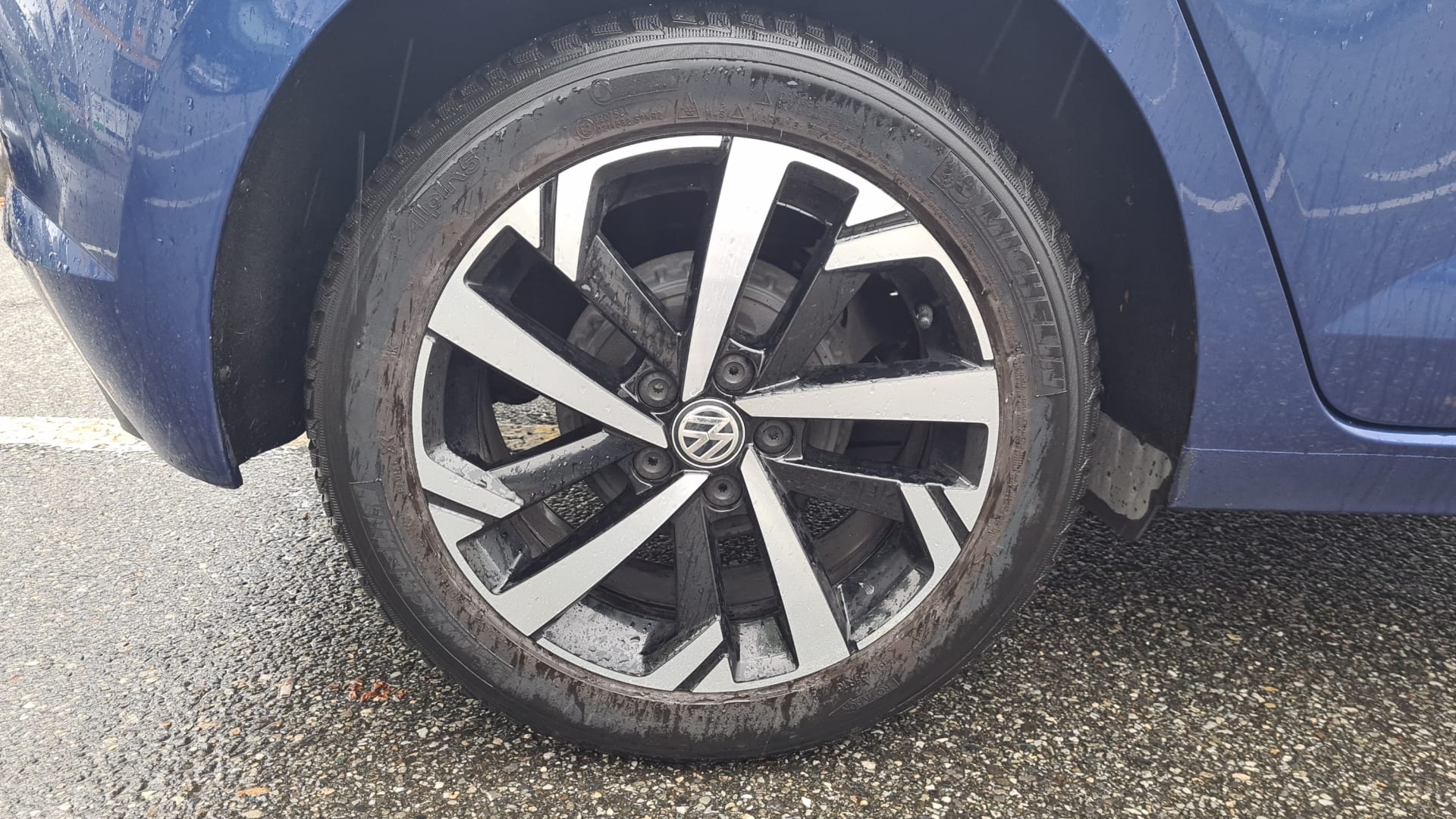 Volkswagen Polo VI Connect 1.0 MPI 65 65 ch