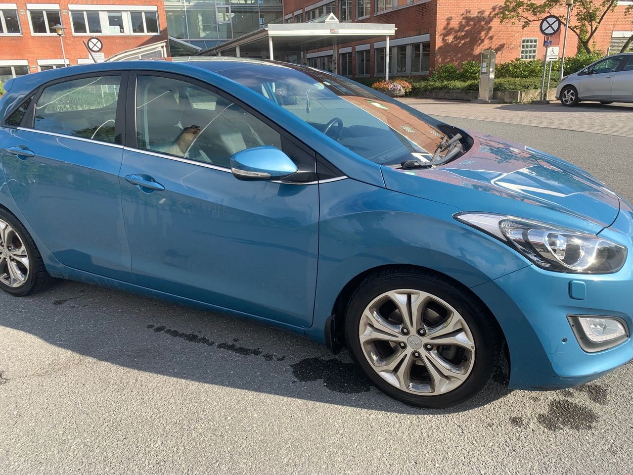 Hyundai i30 II