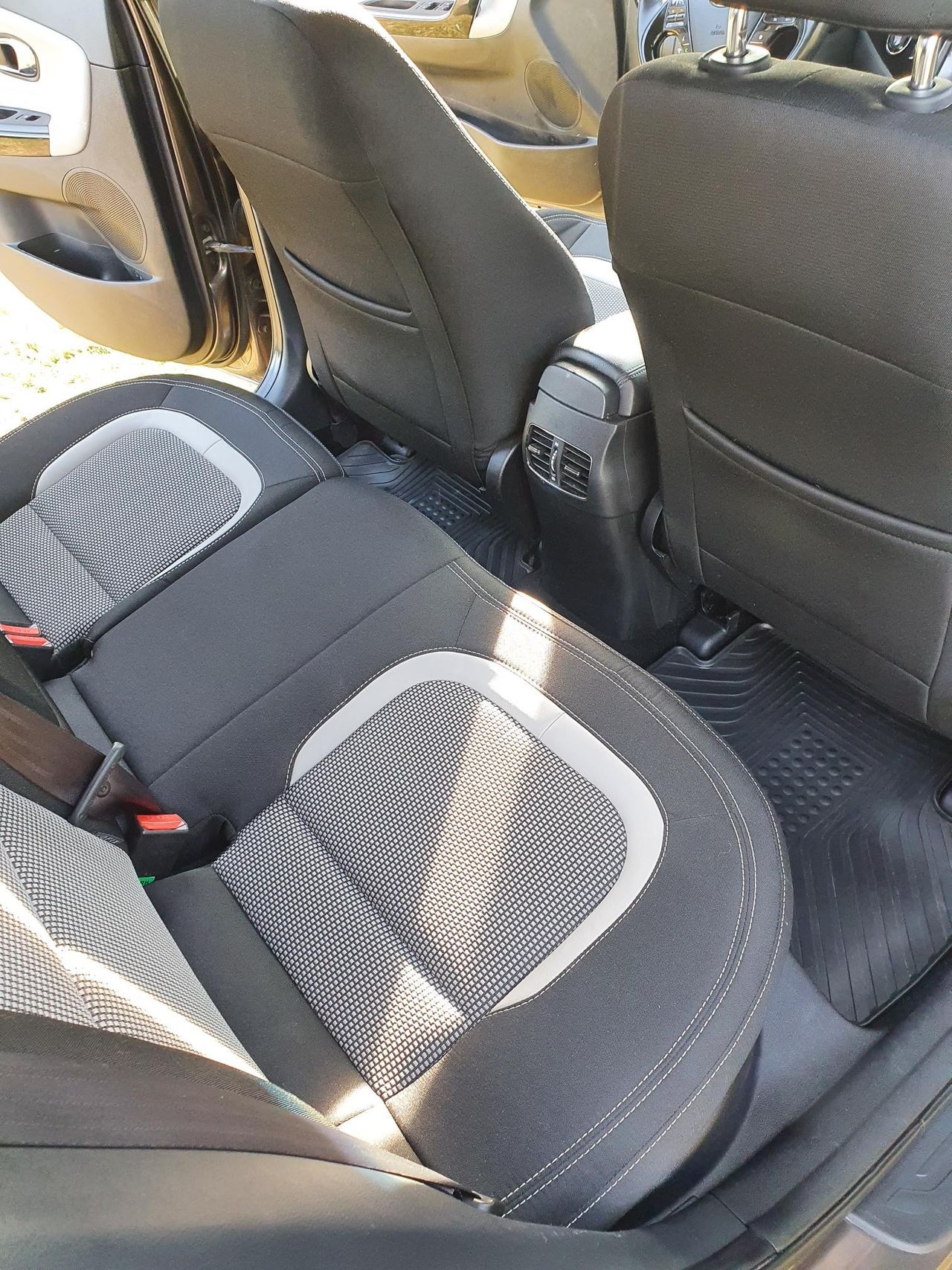 Kia Cee’d 1.6 GDi 135 ch Active