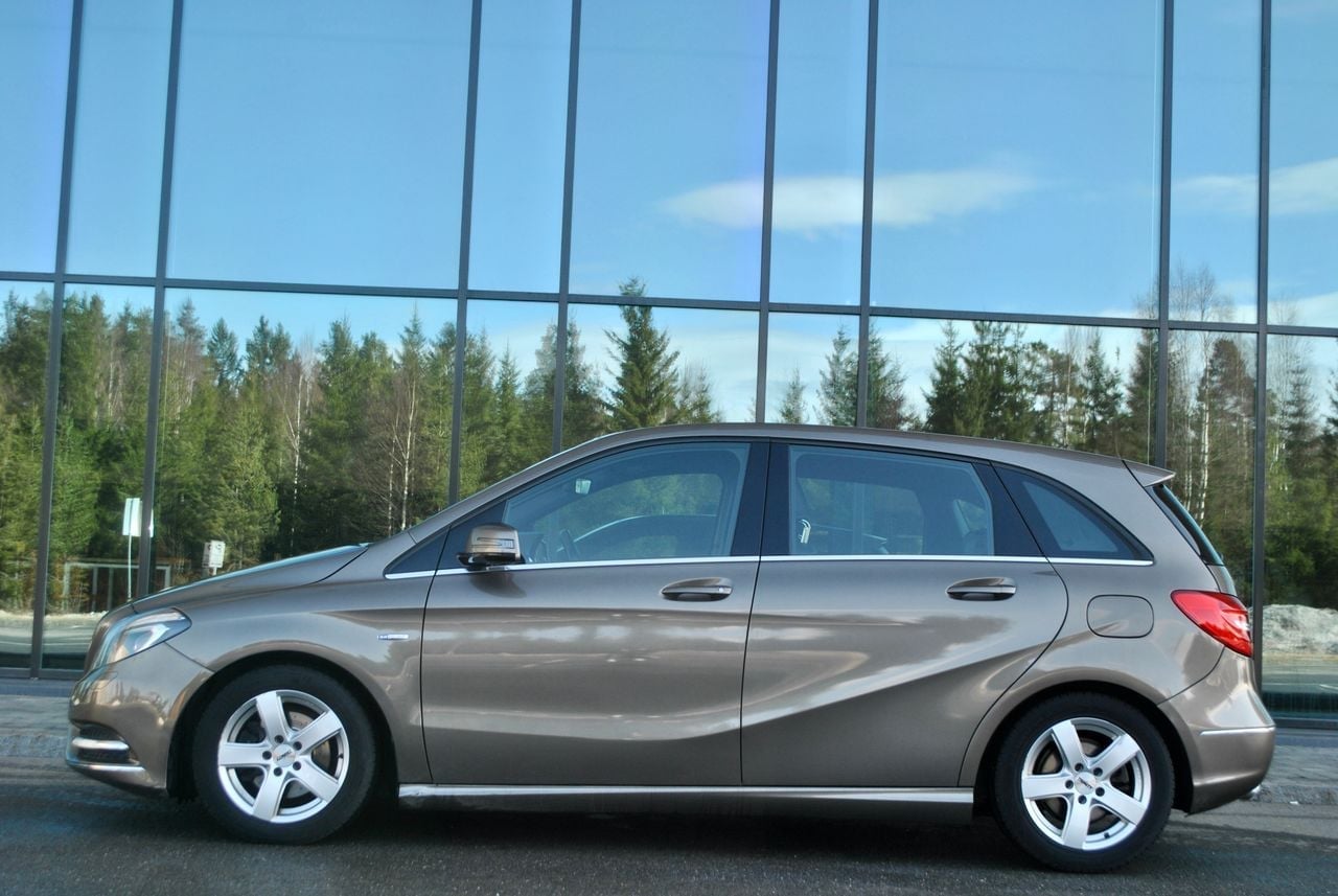 Mercedes-Benz Classe B 180 CDI BlueEFFICIENCY – 1.8 Diesel 109 ch
