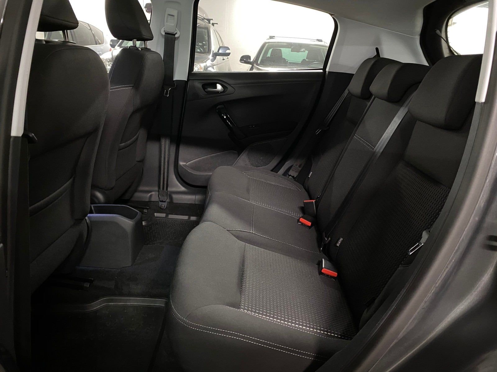 Peugeot 208 Féline 1.6 BlueHDi 120 ch S&S