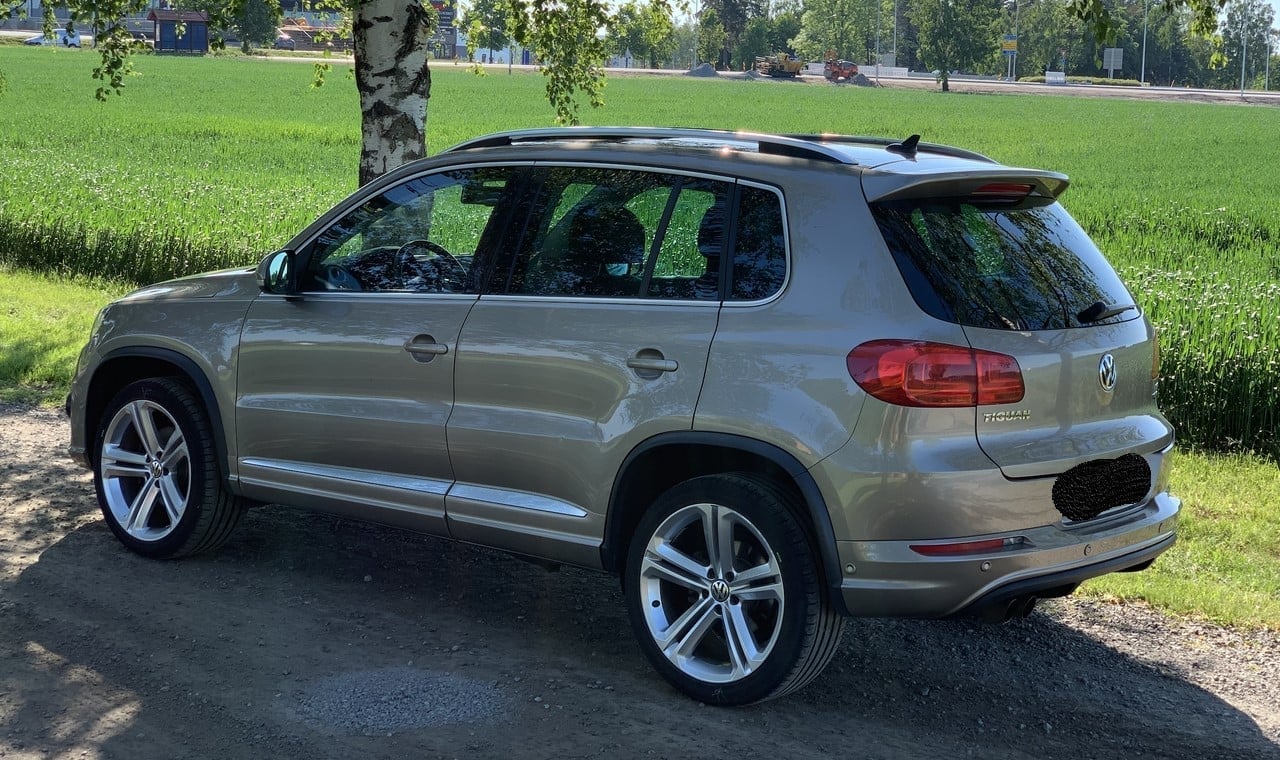 Volkswagen Tiguan 1.4 TSI 122 BlueMotion Technology Exclusive R-Line Panorama