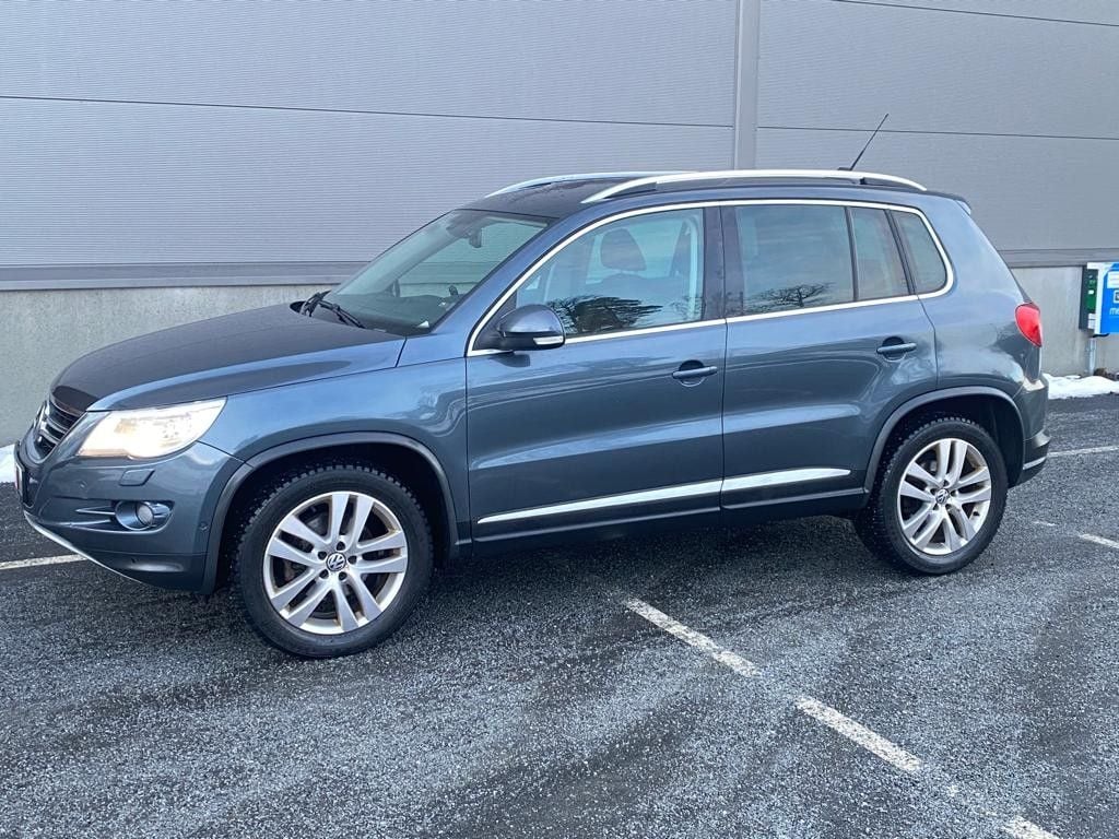 Volkswagen Tiguan Carat 2.0 TDI 140 DSG 4Motion