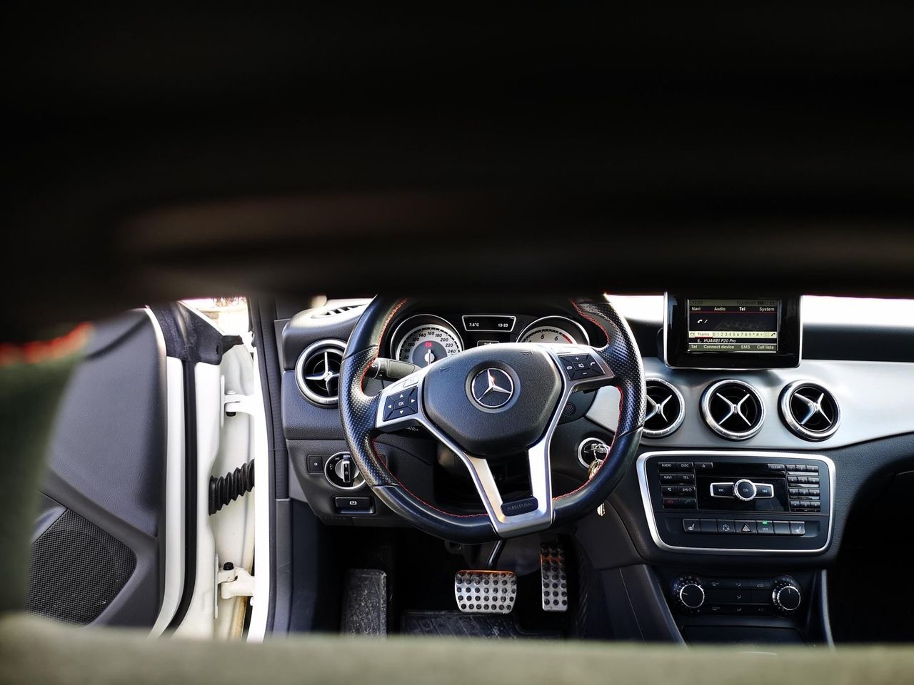 Mercedes-Benz CLA 180 1.6 122 ch 7G-DCT Pack AMG