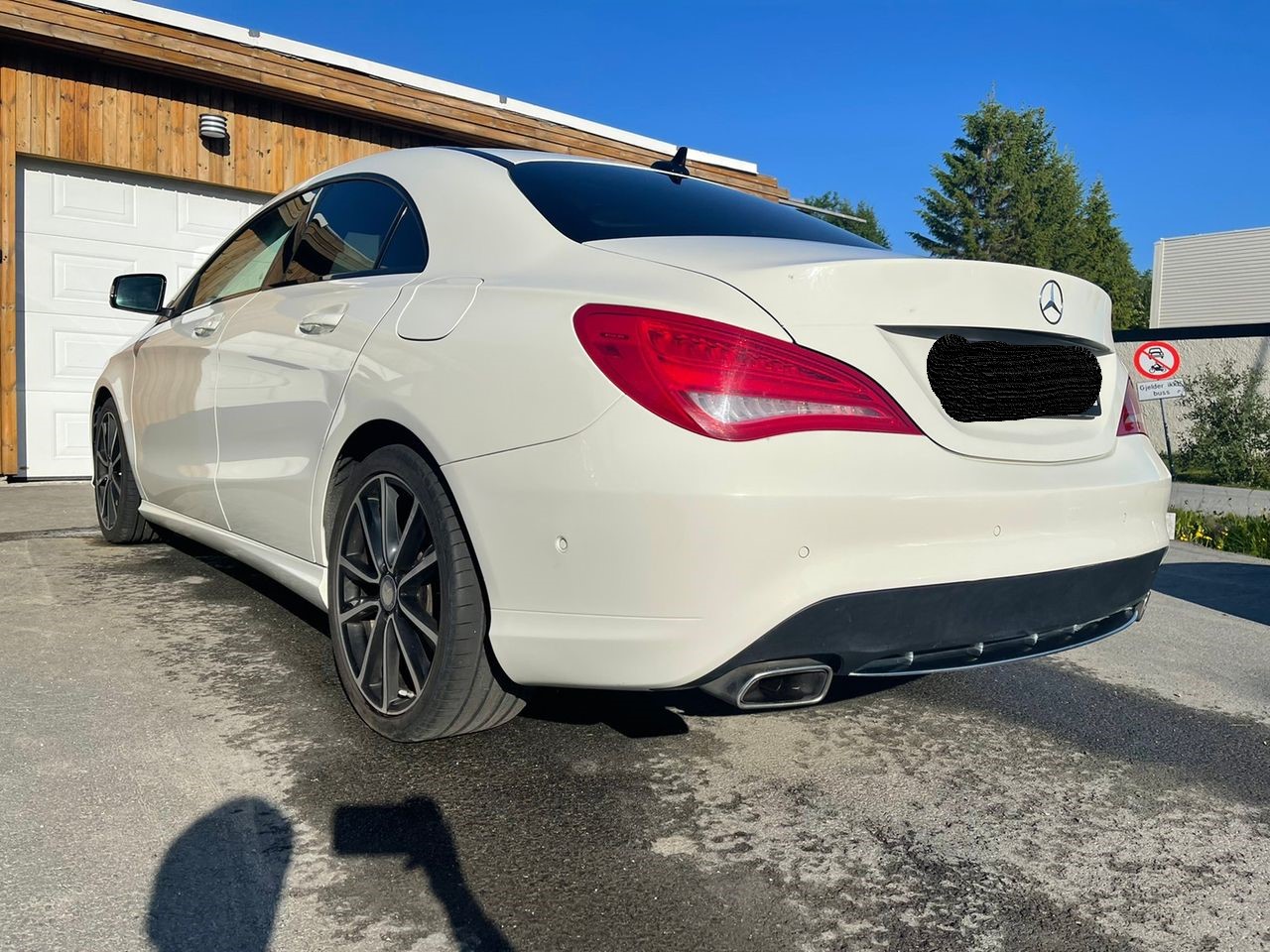 Mercedes-Benz CLA 180 1.6 122 ch 7G-DCT