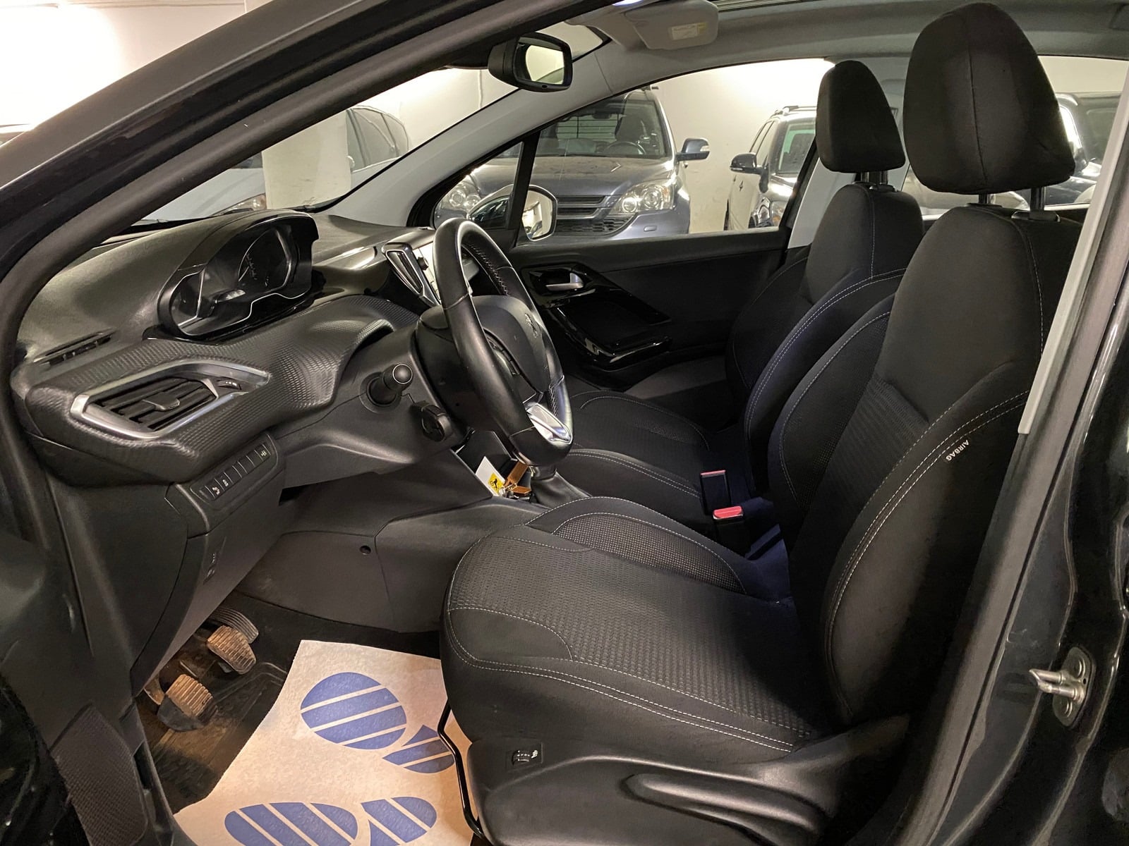 Peugeot 208 Féline 1.6 BlueHDi 120 ch S&S