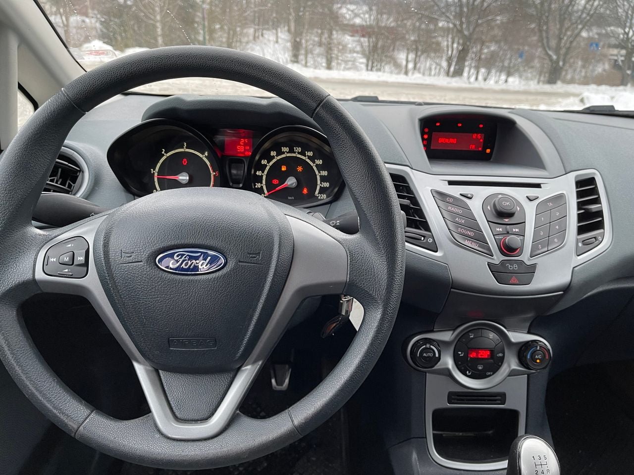 Ford Fiesta 1.4 TDCi 68 ch Titanium