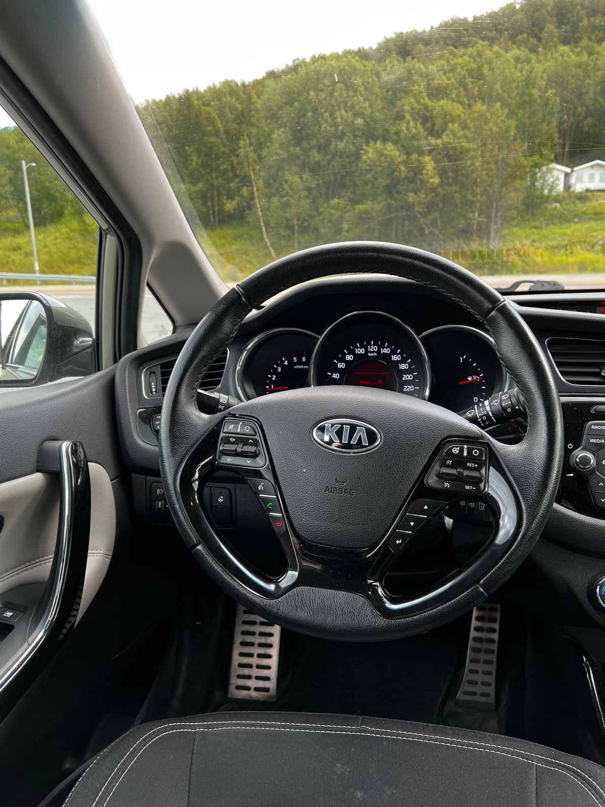 Kia Cee’d 1.6 CRDi 110 ch