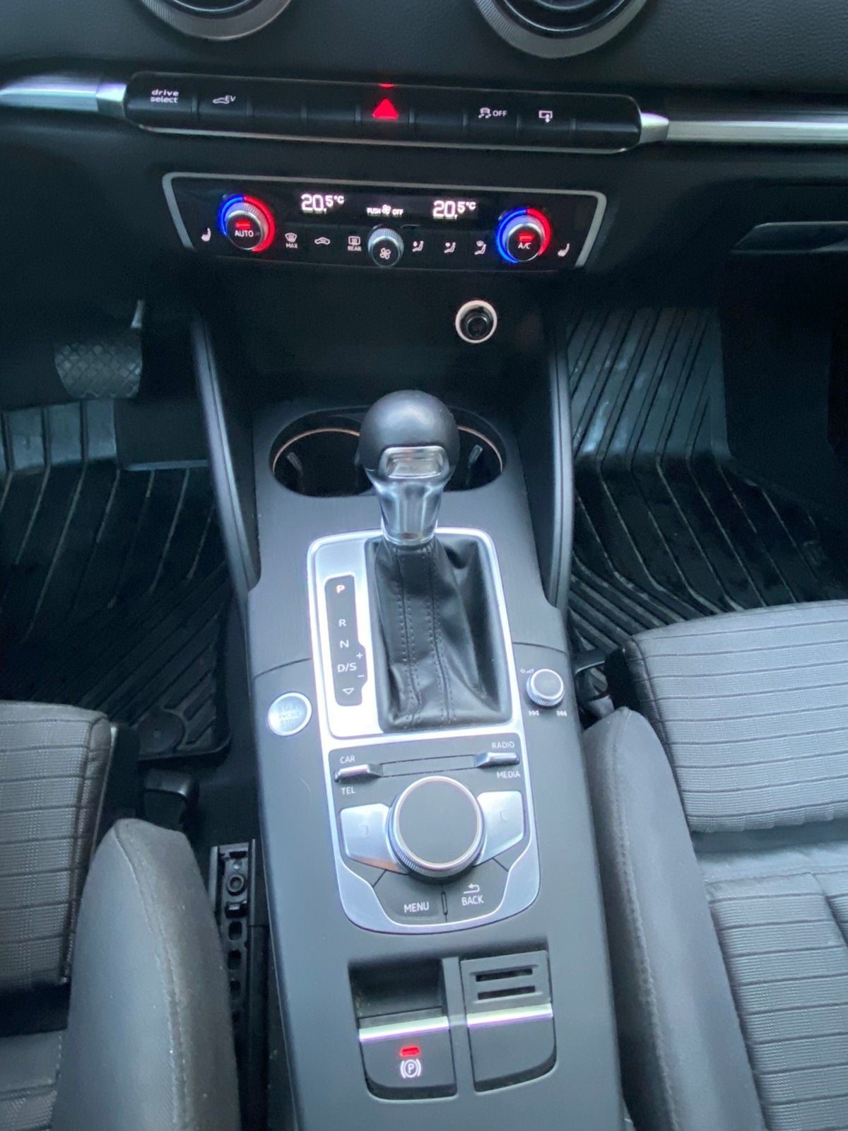 Audi A3 Sportback e-tron 1.4 TFSI 150 ch S tronic 6, 204 ch cumulés