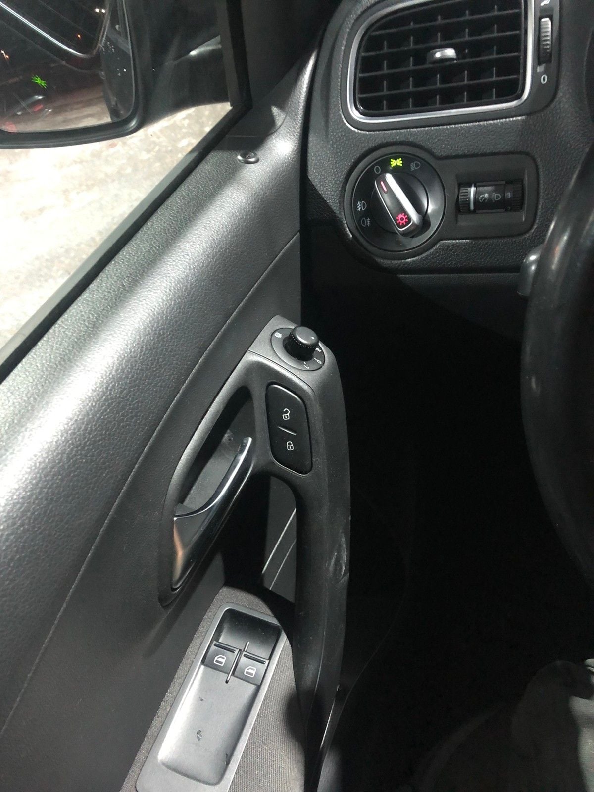 Volkswagen Polo V 1.2 70 ch