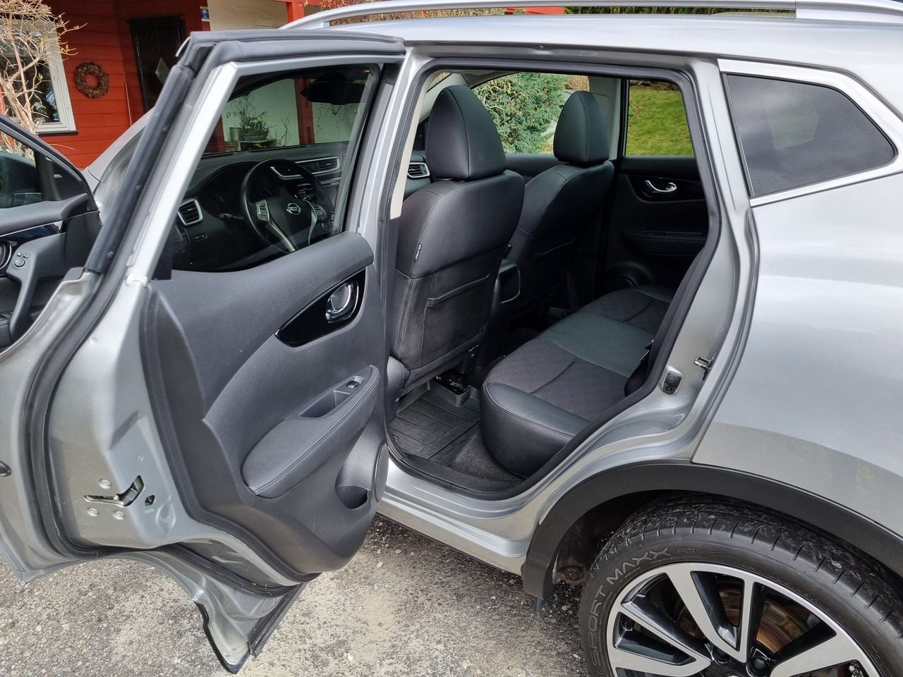 Nissan Qashqai II 1.2 DIG-T 115 Tekna Xtronic