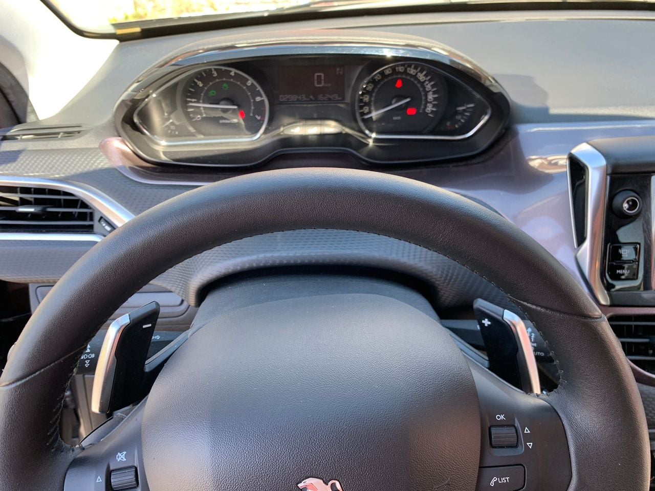 Peugeot 2008 1.2 VTi 82 ETG5