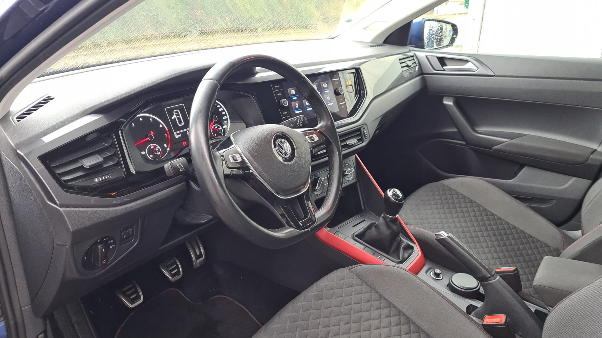Volkswagen Polo VI Connect 1.0 MPI 65 65 ch