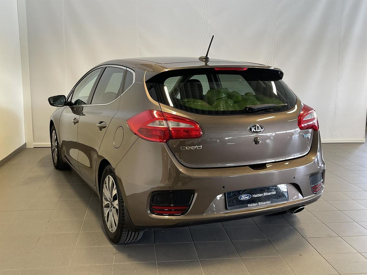 Kia Cee’d 1.6 CRDi 136 ch DCT7 Exclusive