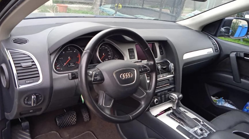 Audi Q7 3.0 V6 TDI 245 ch DPF Quattro Tiptronic