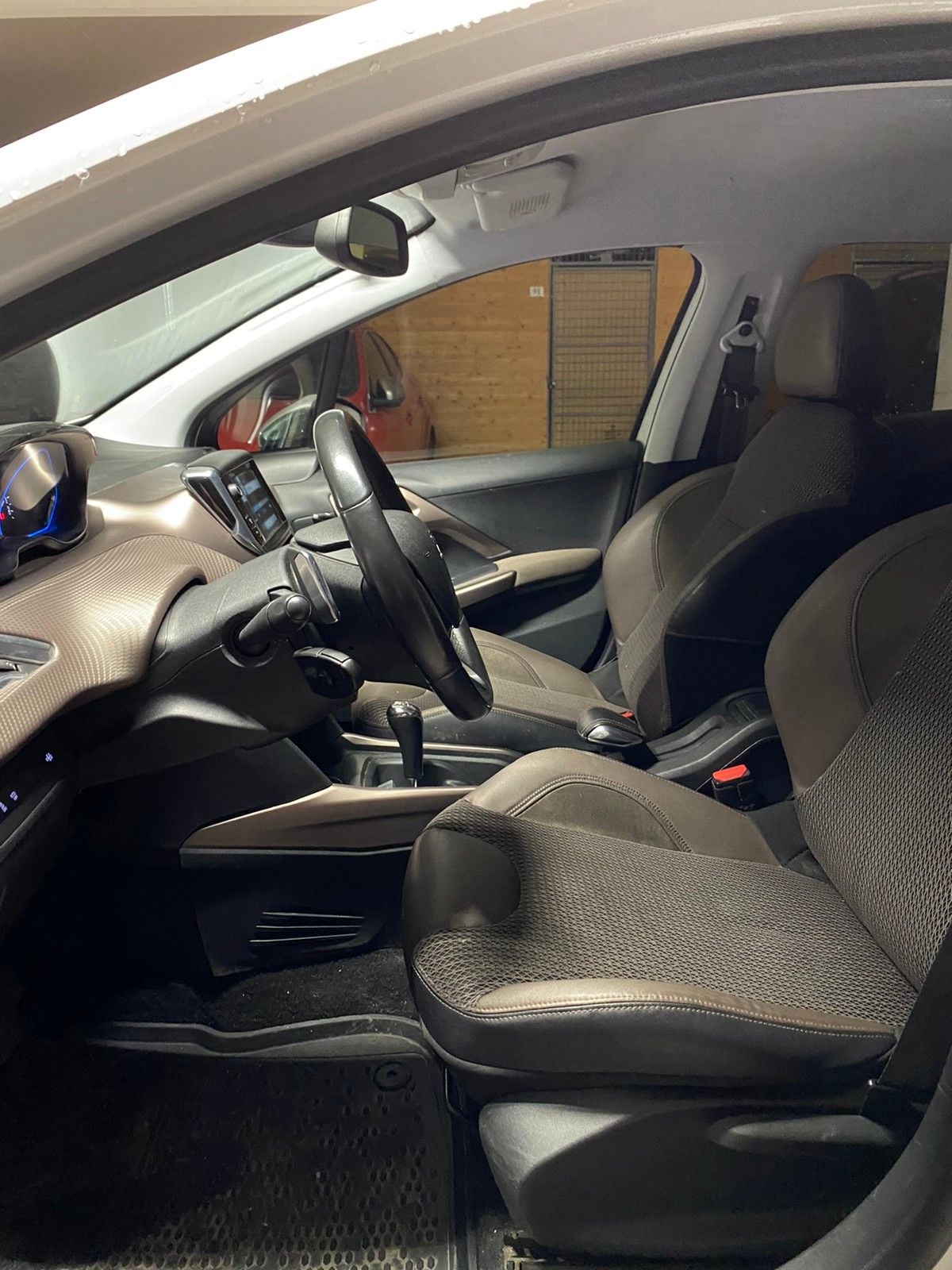 Peugeot 2008 1.6 e-HDi 92 ETG6