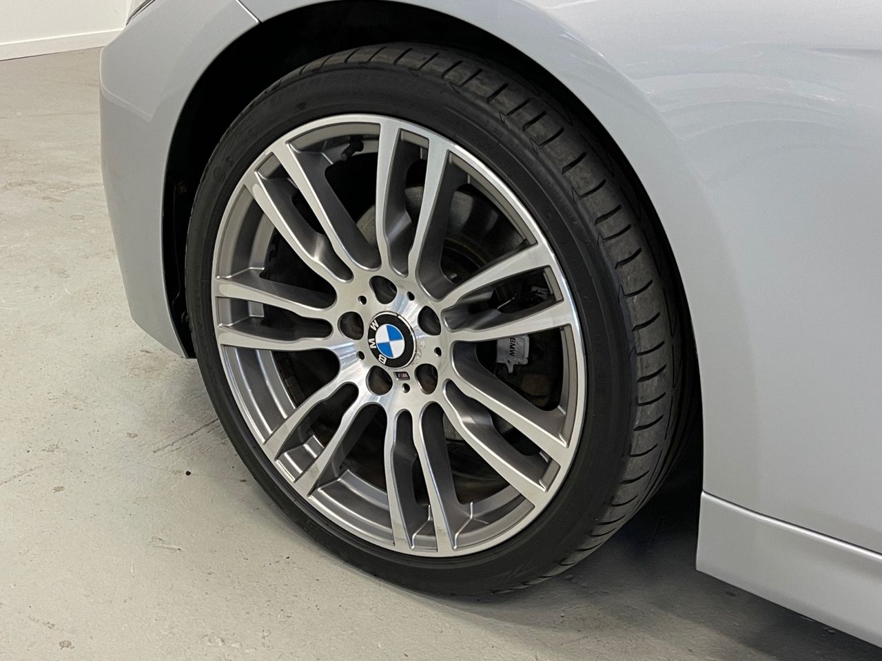 BMW Série 3 Touring 328i xDrive M Sport 2.0 Turbo 245 ch