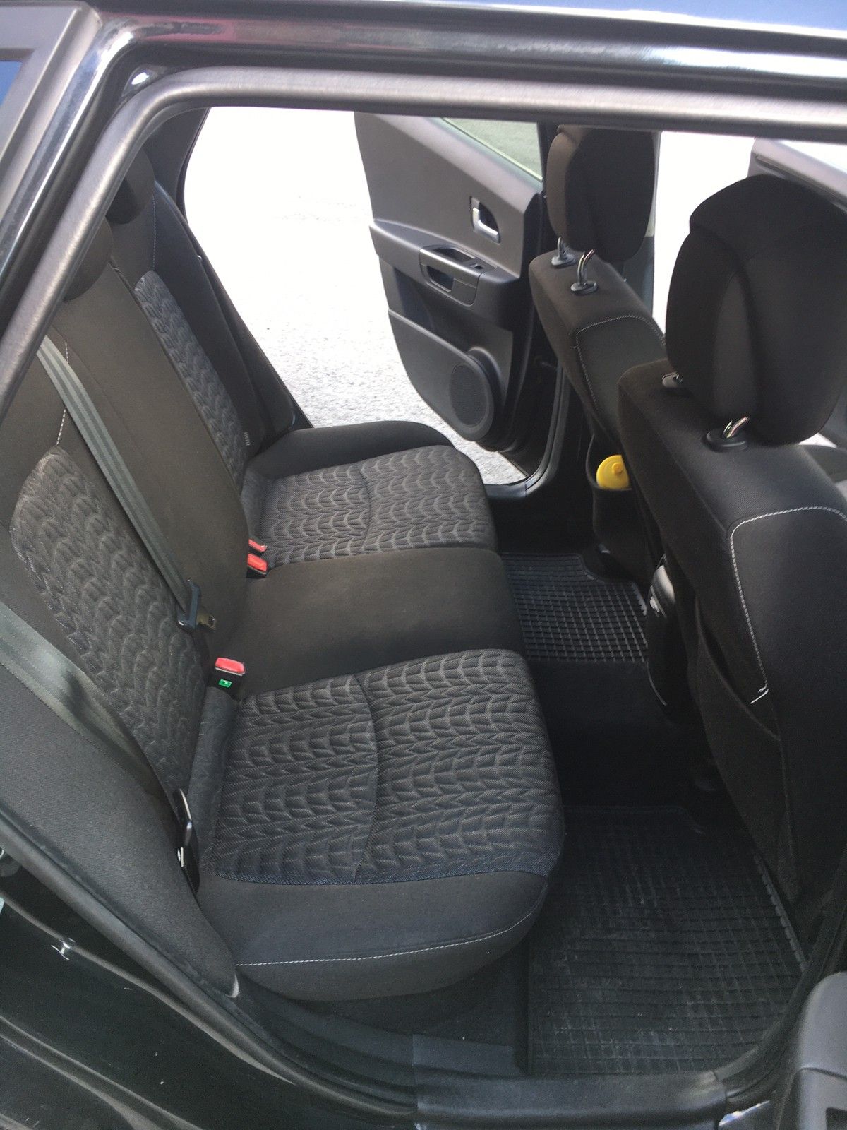Kia Ceed 1.6-90 D