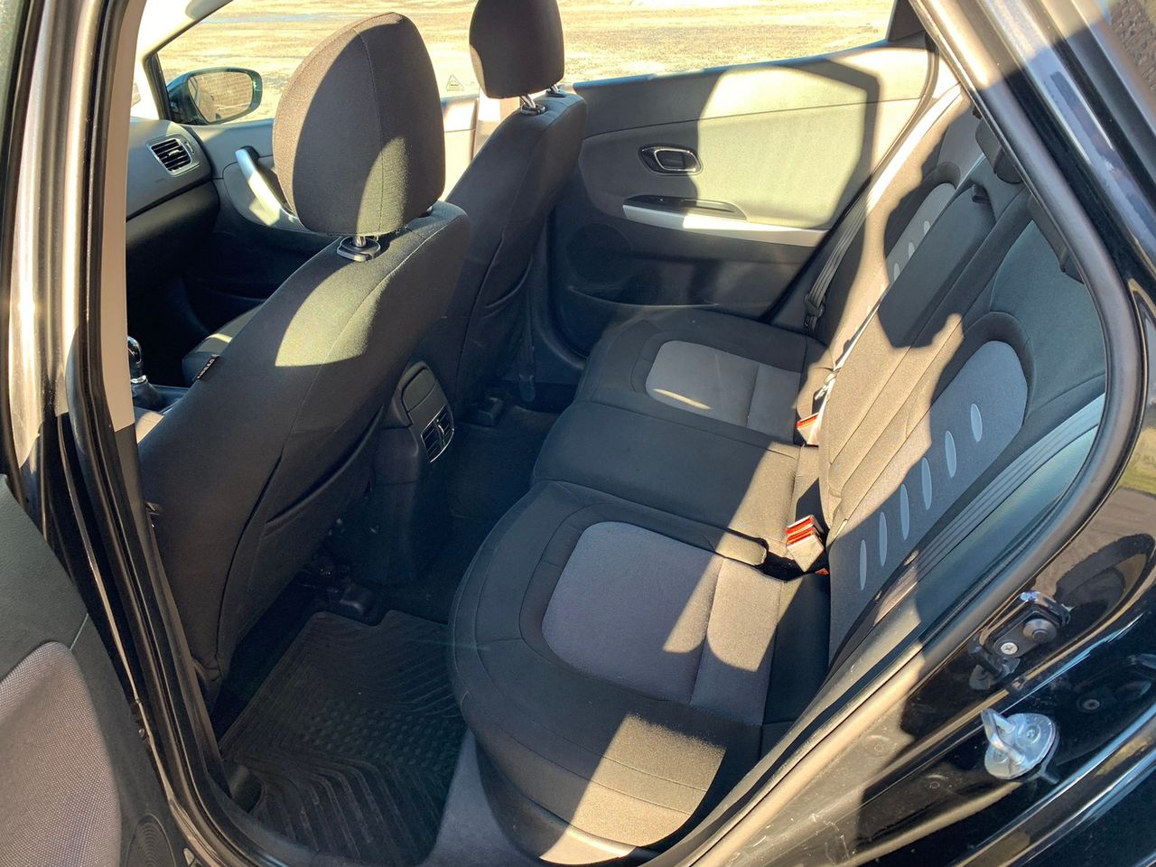 Kia Cee’d SW 1.6 CRDi 110 ch Sportline EcoDynamics