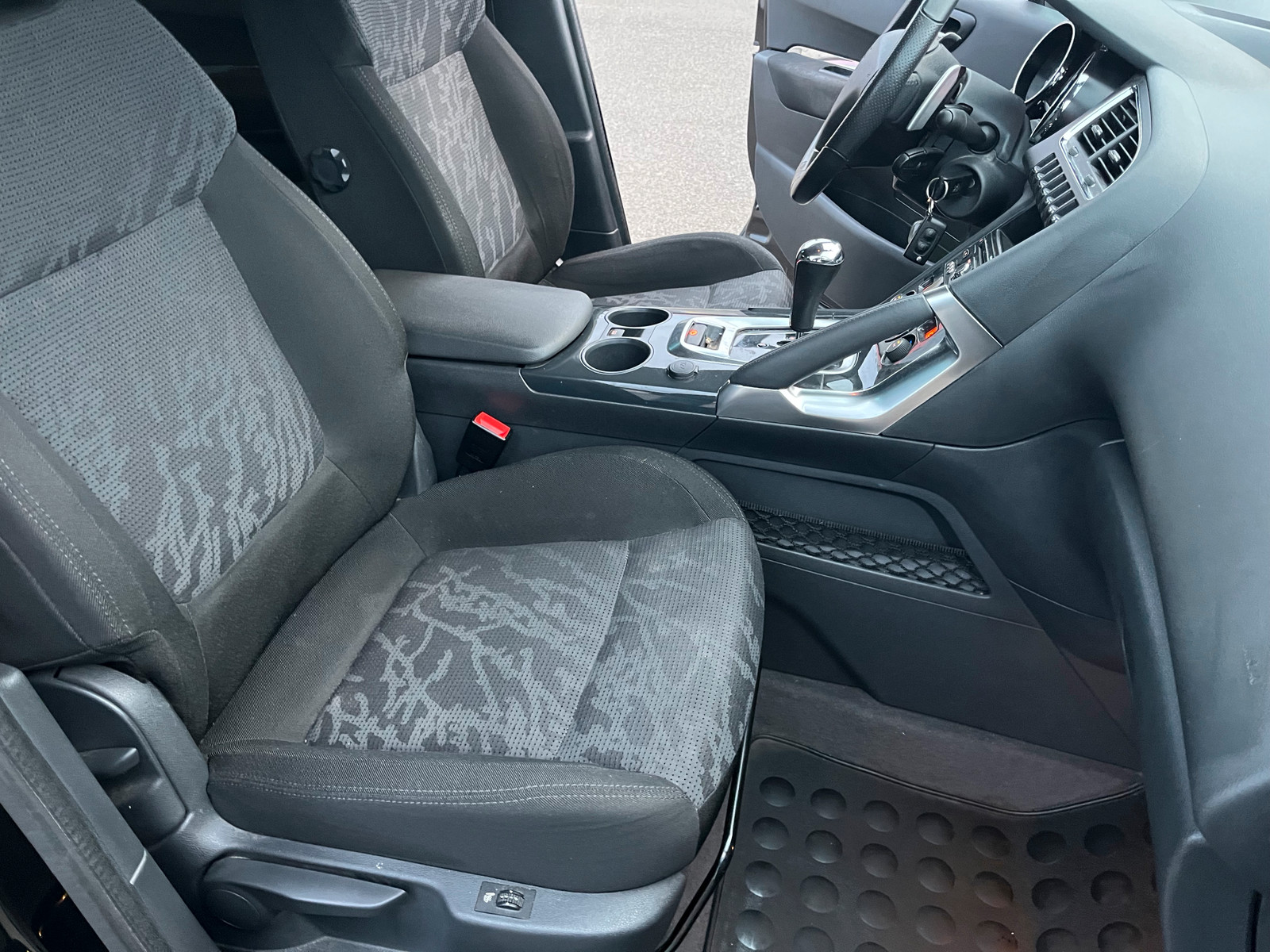 Peugeot 3008 1.6 HDi 112 BMP6