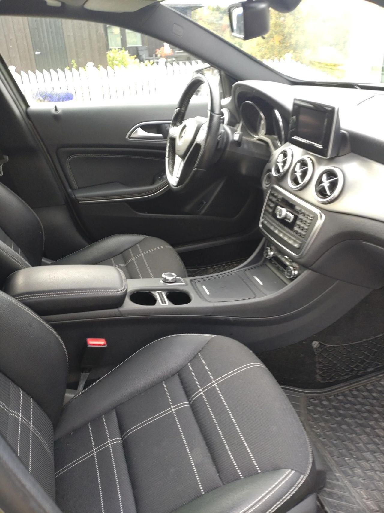 Mercedes-Benz GLA 220 CDI 4MATIC – 2.1 Diesel 170 ch