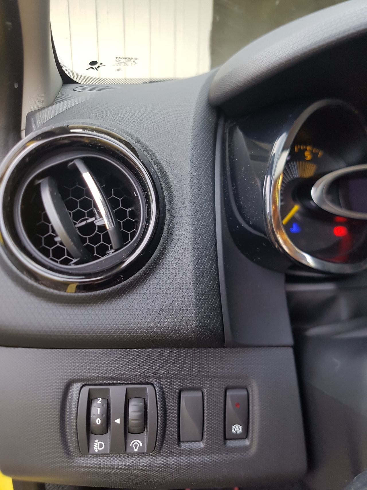 Renault Clio IV 0.9 TCe 90 Dynamique