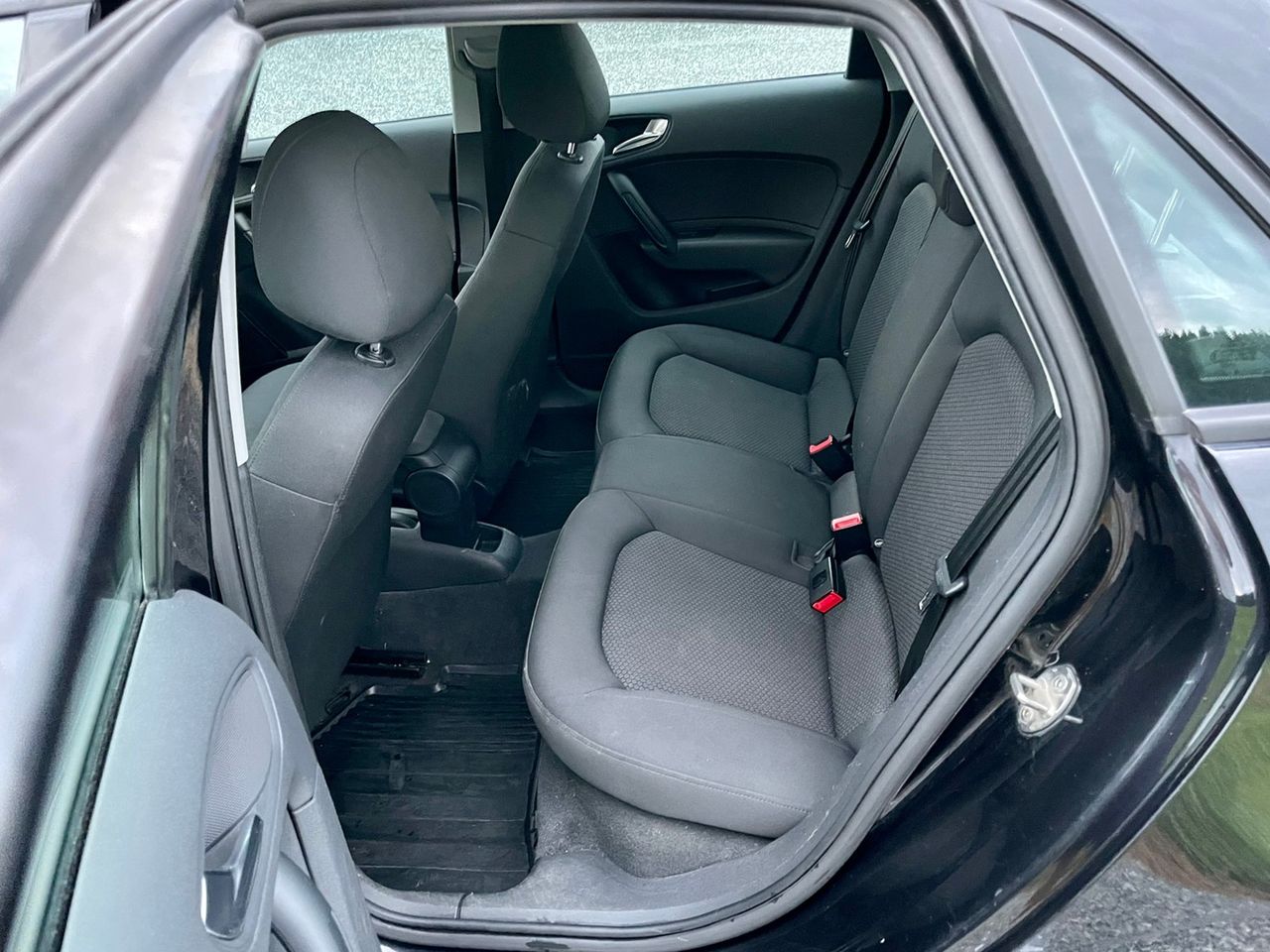 Audi A1 Sportback 1.6 TDI 105ch Black
