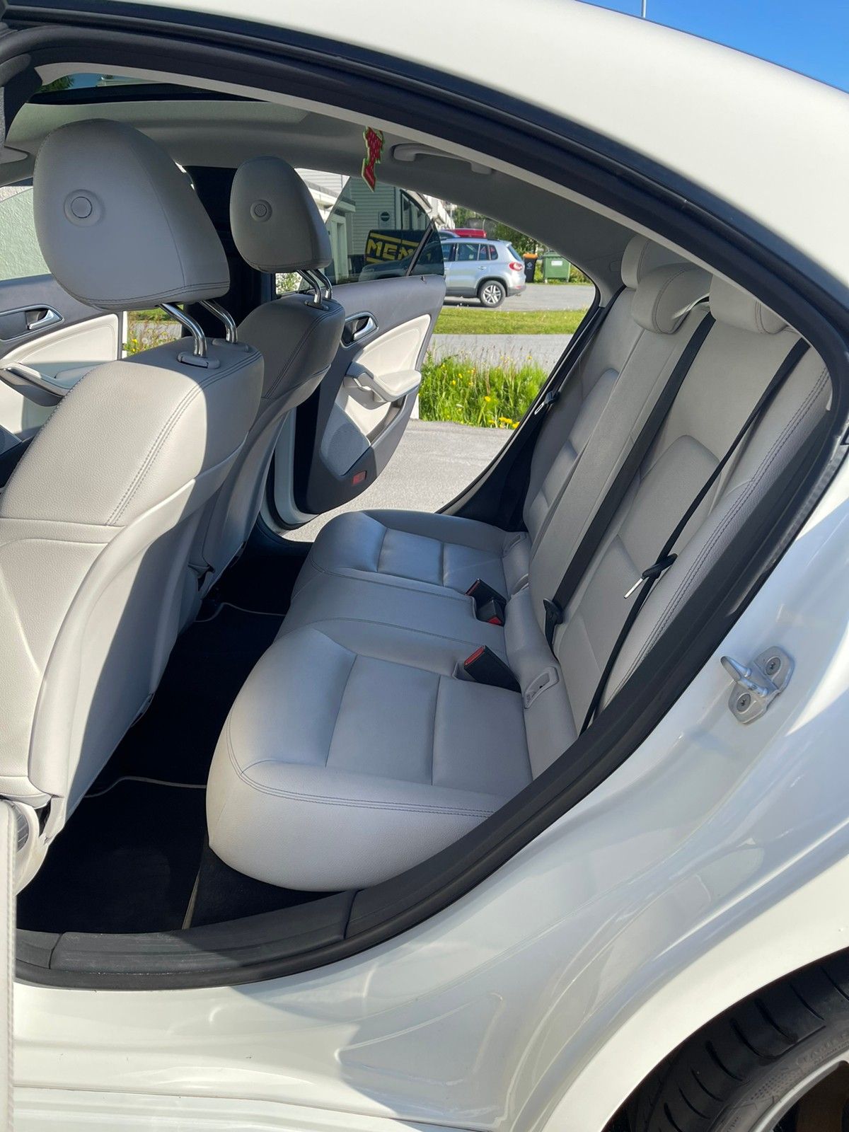 Mercedes-Benz CLA 180 1.6 122 ch 7G-DCT