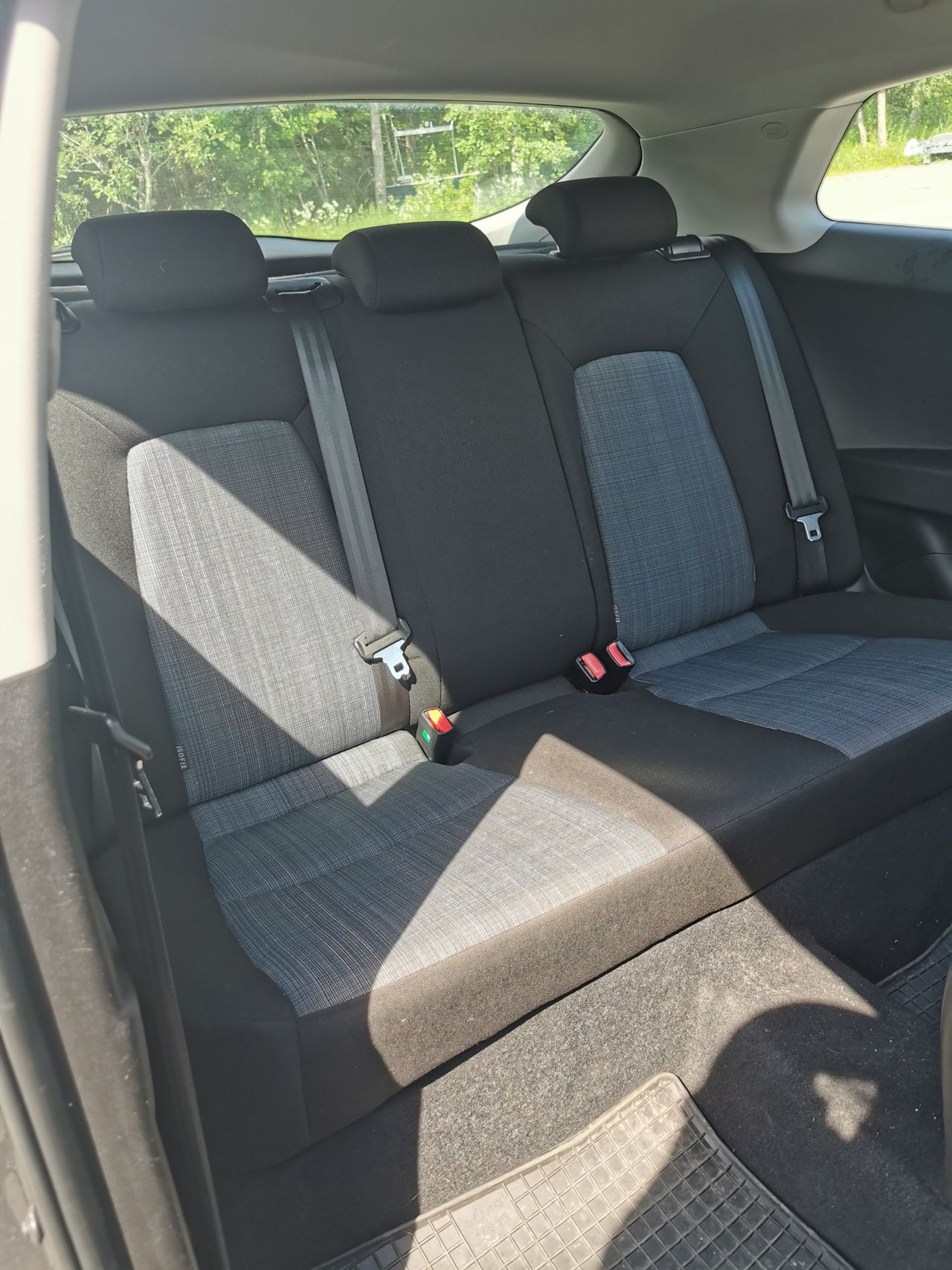 Kia Cee’d 1.4 CVVT 90 ch