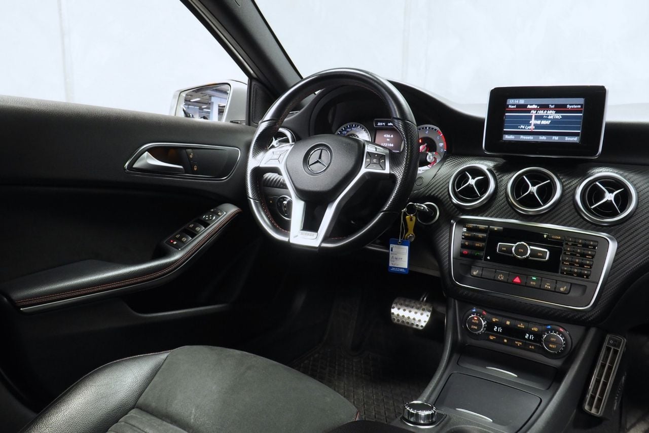 Mercedes-Benz Classe A 180 CDI BlueEFFICIENCY Pack AMG 109 ch 7G-DCT