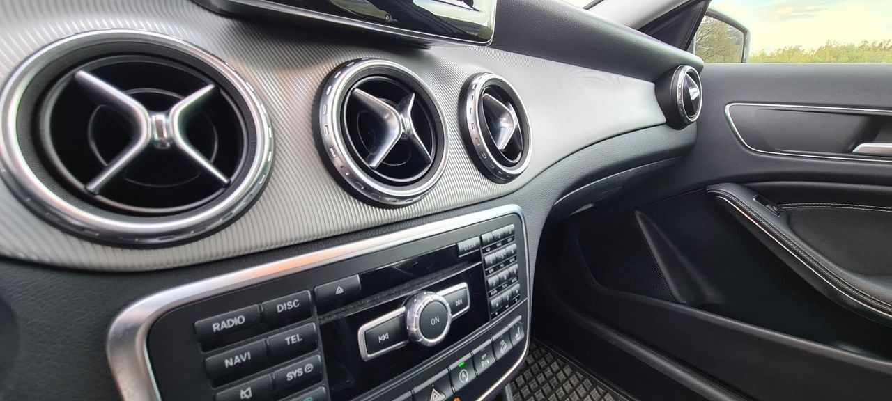Mercedes-Benz GLA 200 CDI 4MATIC – 2.1 Diesel 136 ch