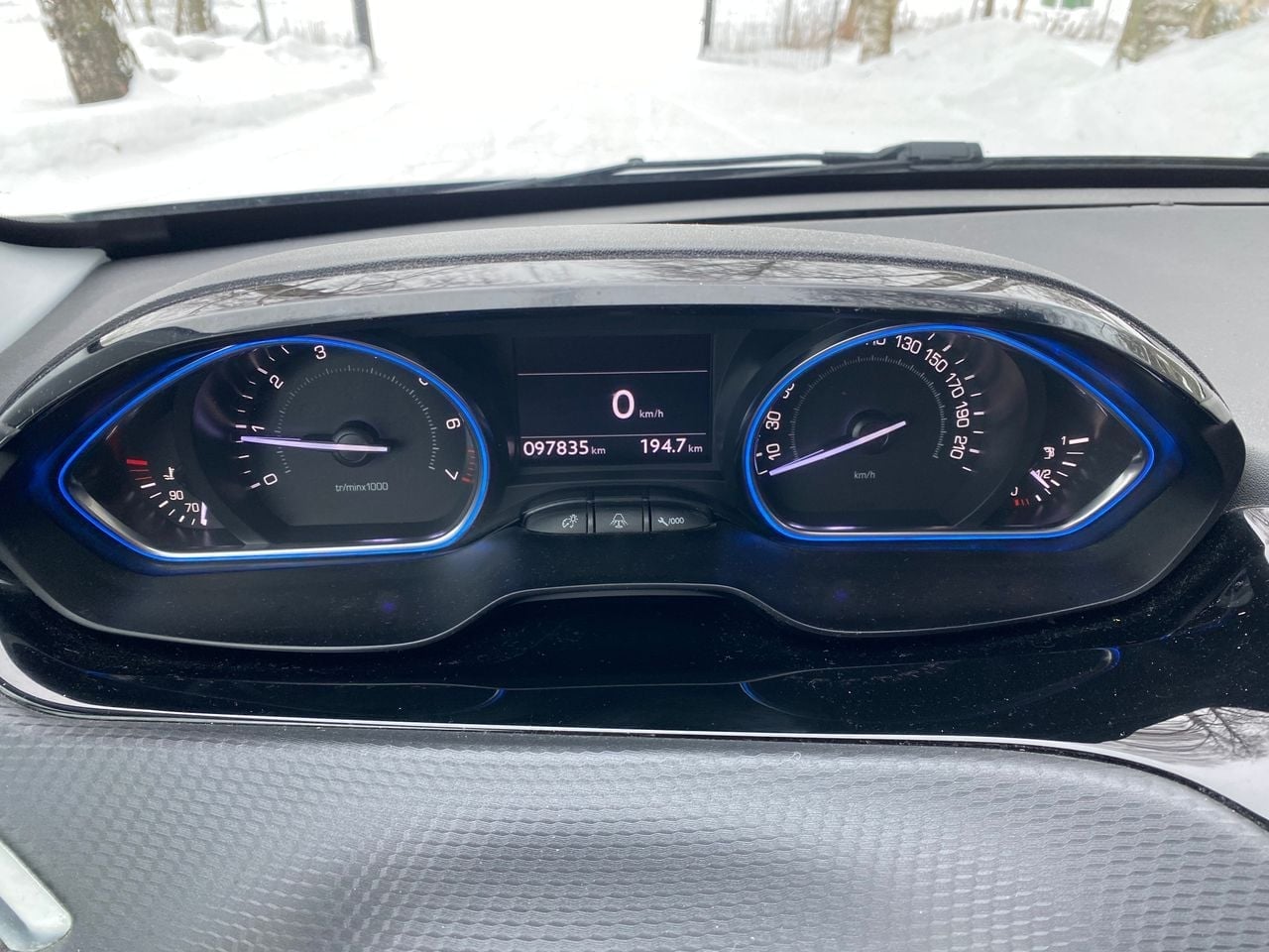 Peugeot 2008 1.2 VTi 82