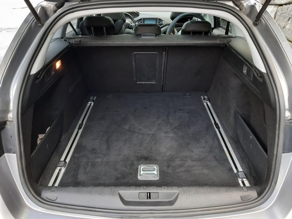 Peugeot 308 SW Allure 1.2 PureTech 130 ch S&S