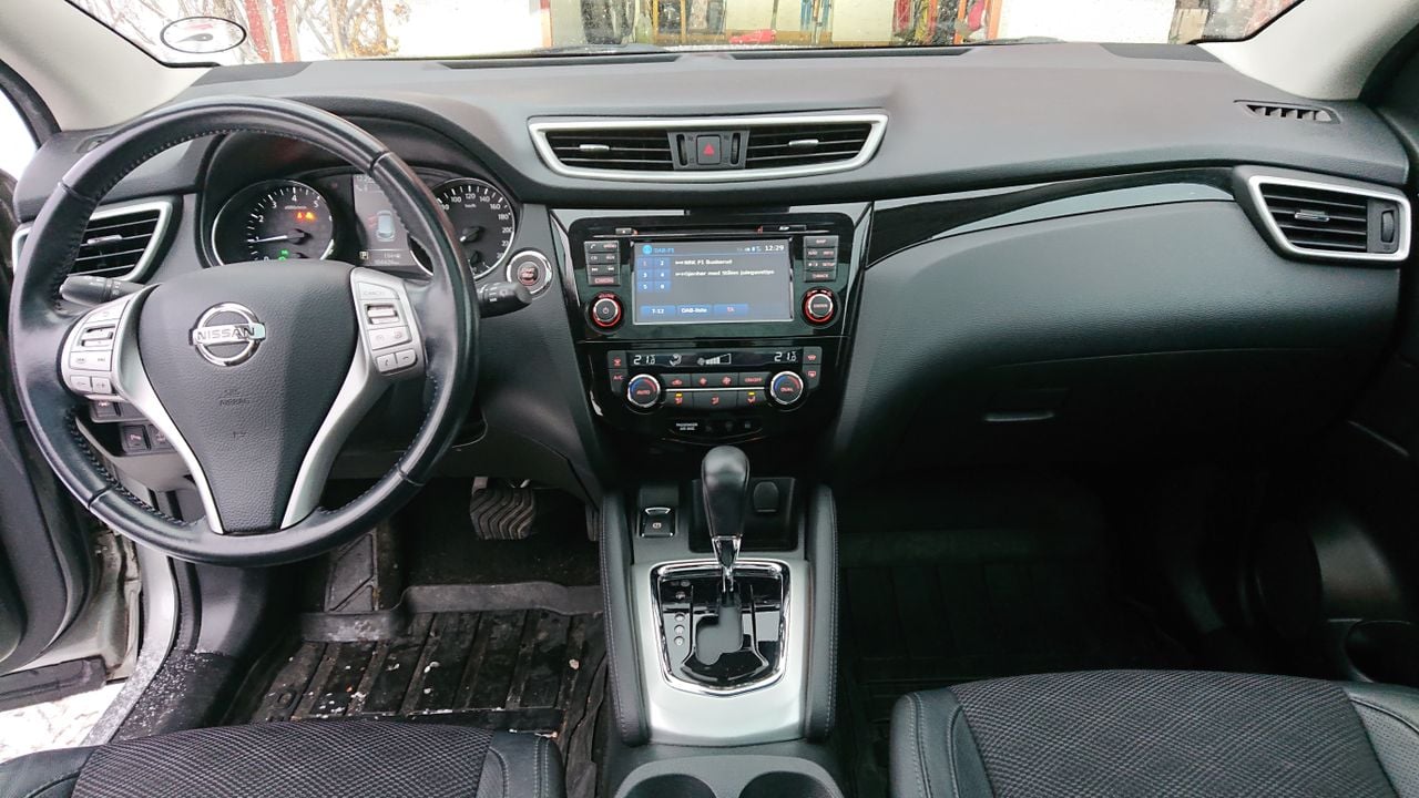Nissan Qashqai II 1.2 DIG-T 115 Tekna Xtronic