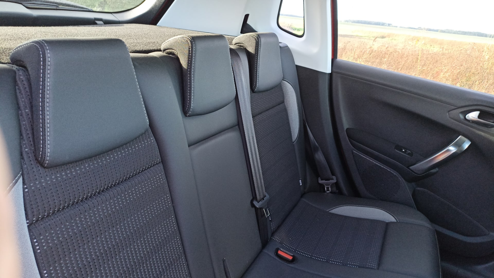 Peugeot 2008 Allure 1.5 BlueHDi 100