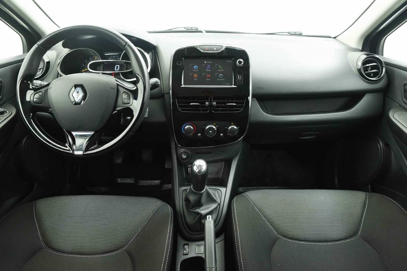 Renault Clio IV Expression 1.5 dCi 90 ch